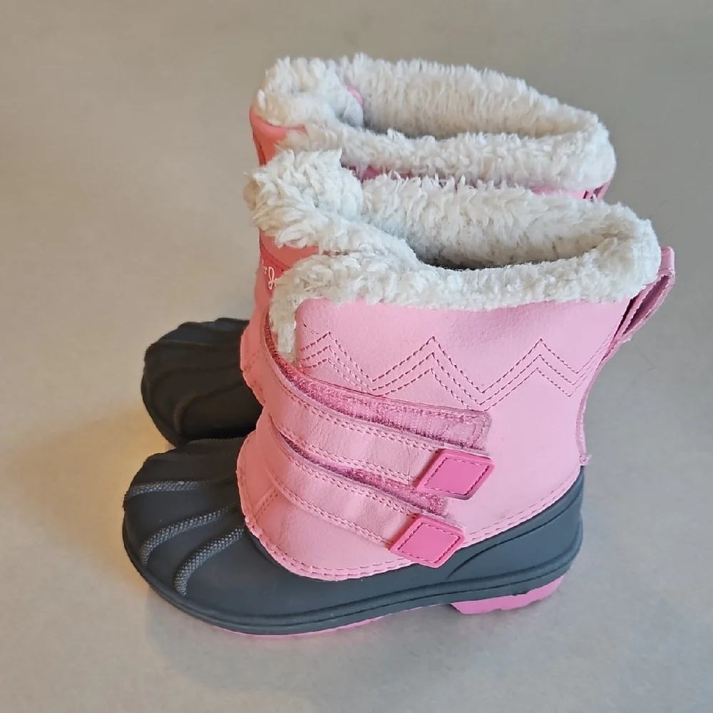 Cat & Jack Pink Snowboots